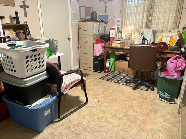 Office/bedroom