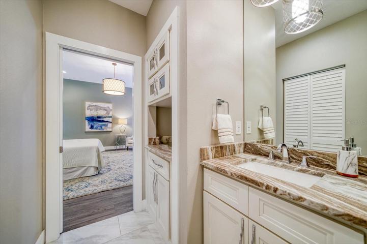 Downstairs Master Bathroom (First Floor)