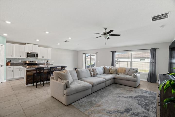 Living Room Alt View