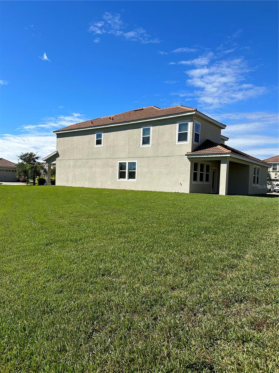 Side Elevation