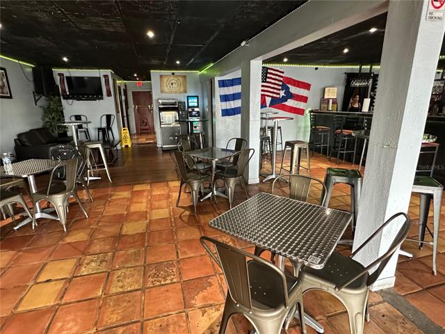 Restaurant-Bar