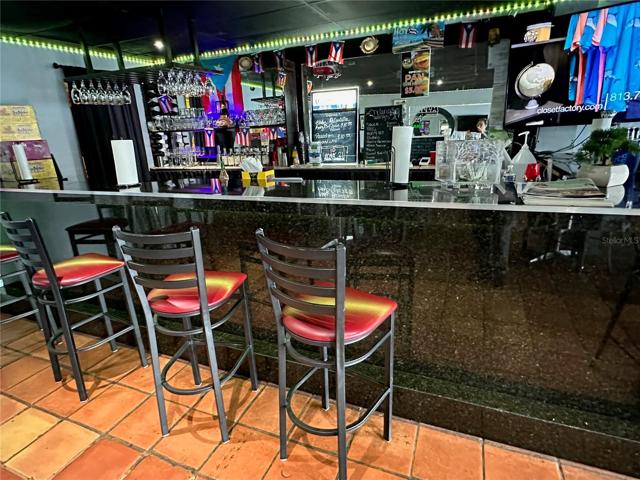 Restaurant-Bar