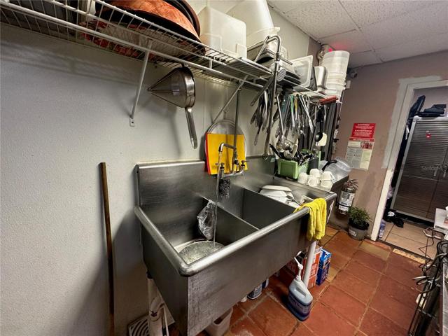 Kitchen Eq.