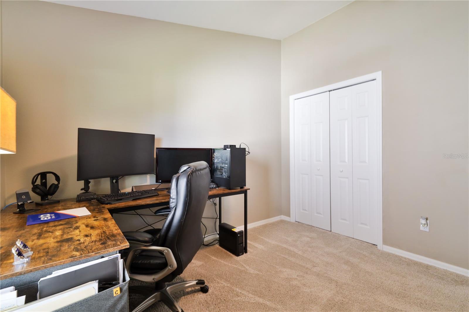 home office/ bedroom 3