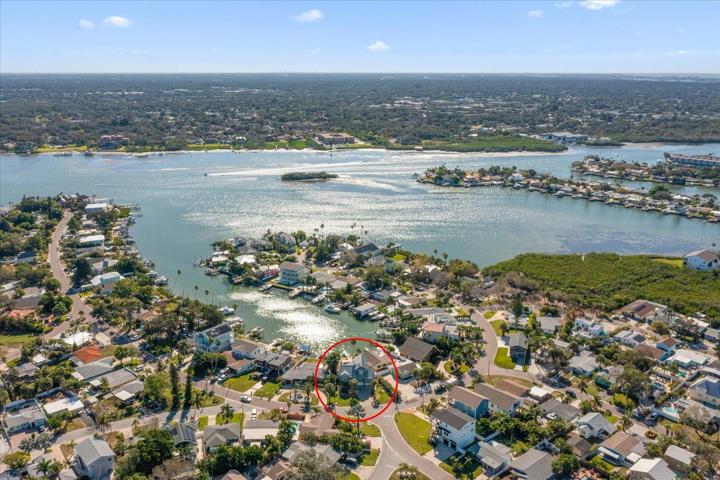 Ideal location for cruising the intracoastal waterway to Gulf waters and beyond.