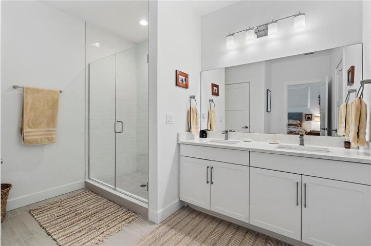 Primary en suite