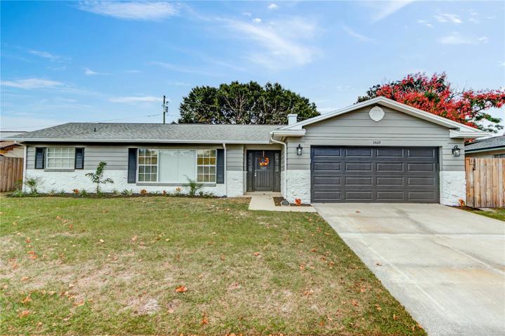 Large front yarad, lovely landscaping, quiet street