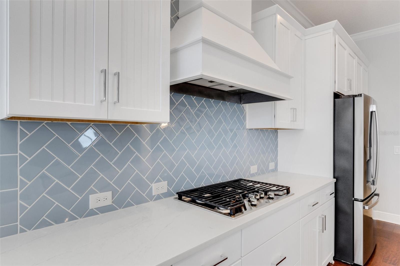 Cook top & Range hood