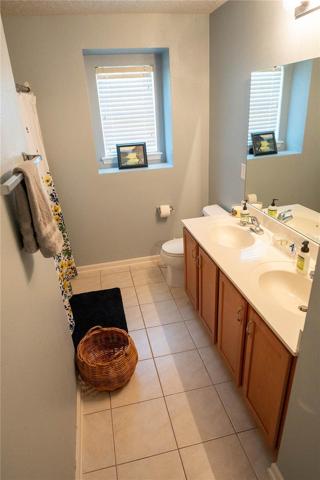 Upstairs Guest Bath