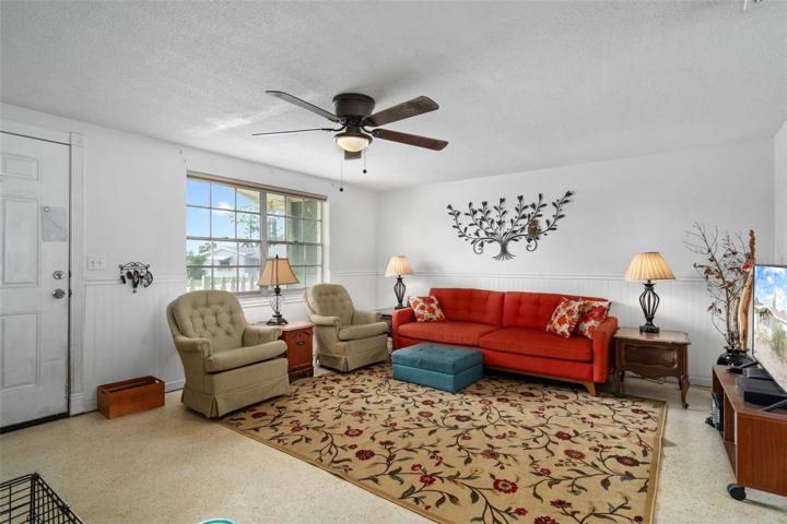 Spacious Living Room