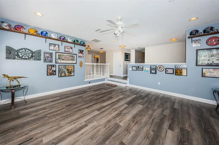 Bonus Room/Loft Area