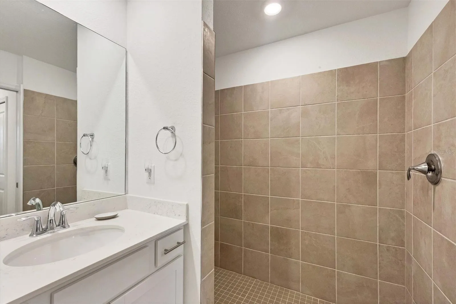 Venice, Florida 34293, 2 Bedrooms Bedrooms, 0 ,2 BathroomsBathrooms,Residential Lease,For Rent,WELLEN GOLF,0,C7482432