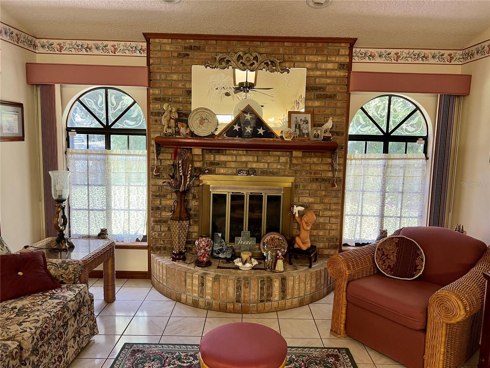 FIREPLACE