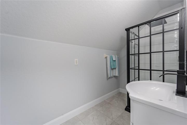 Bonus Room Bathroom