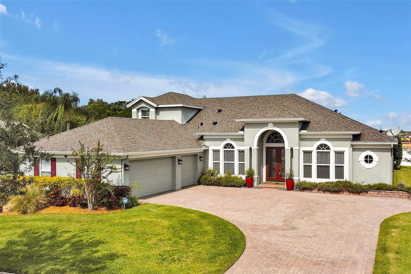Front Exterior with driveway view