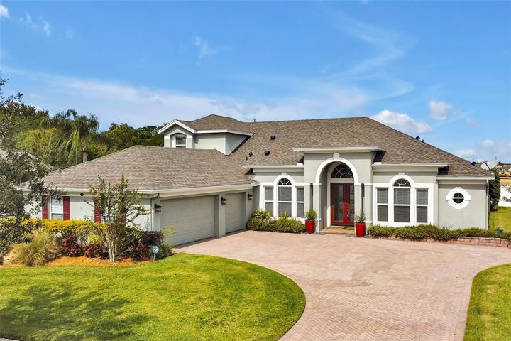 Front Exterior with driveway view