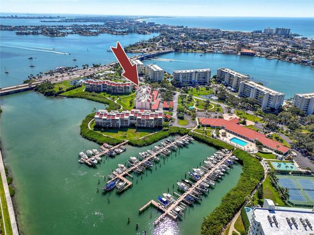 Quick Access to Boca Ciega Bay/ Gulf by water and shopping and community needs by road
