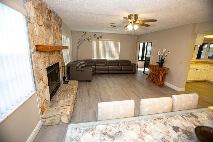 Family room/EatingArea