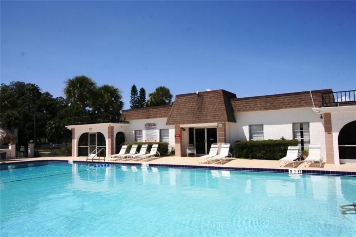 Pool and rec building