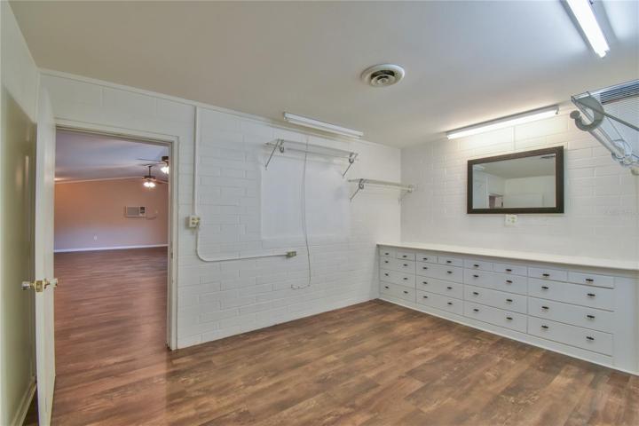 Walk-in closet for 4th bedroom