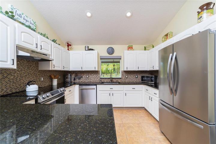 Large Kitchen