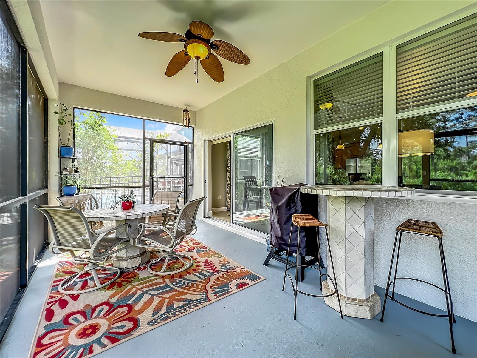 Rear Screened Lanai