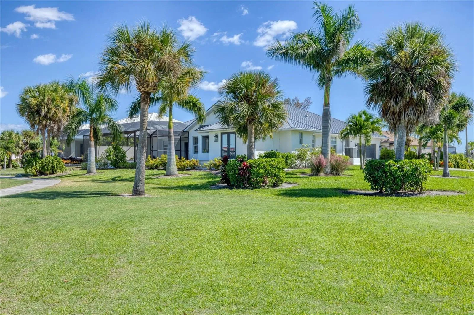 Placida, Florida 33946, 4 Bedrooms Bedrooms, 0 ,4 BathroomsBathrooms,Residential,For Sale,CORAL CREEK,0,D6132982