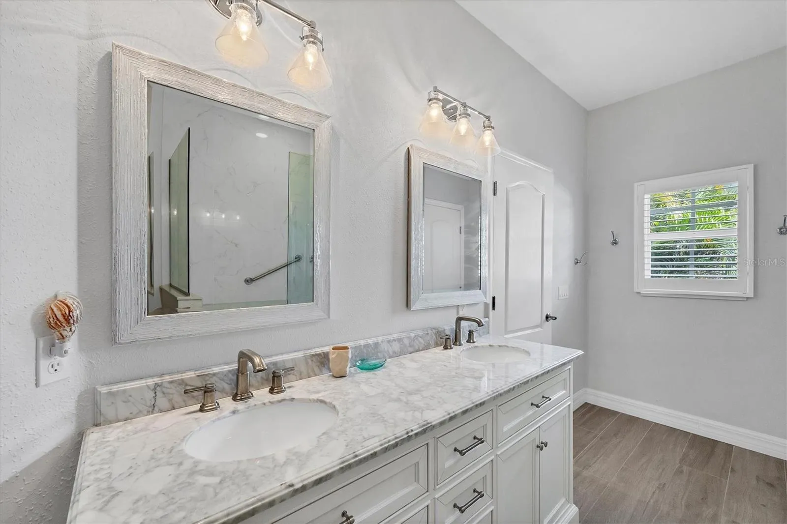 Placida, Florida 33946, 4 Bedrooms Bedrooms, 0 ,4 BathroomsBathrooms,Residential,For Sale,CORAL CREEK,0,D6132982