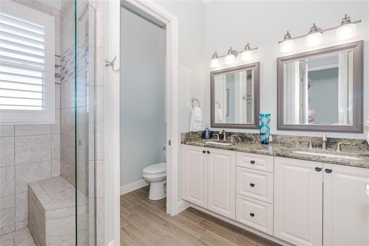 Master Bathroom.