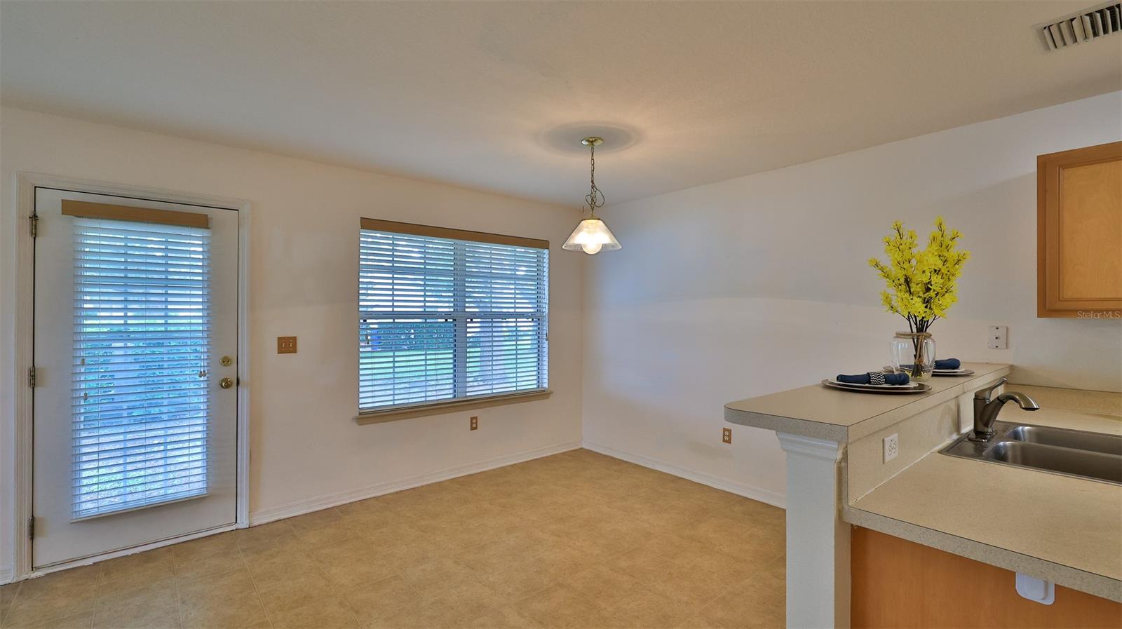 Eat in Kitchen Area with Breakfast Counter!