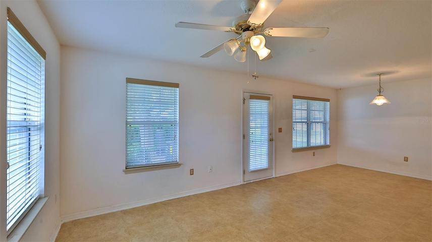 12x14 Great Room Overlooking the Lake!