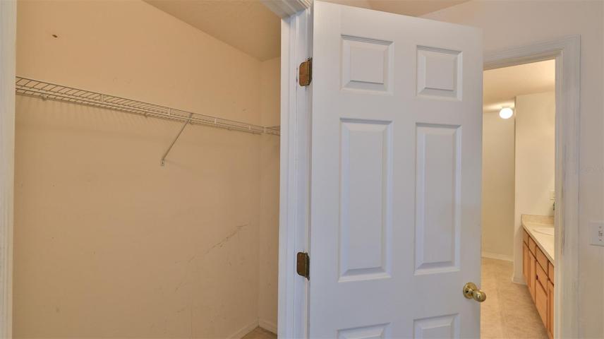 Owners Suite 13x17 with Lake View!