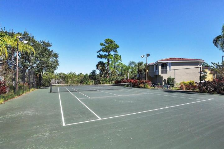 Community Tennis Courts
