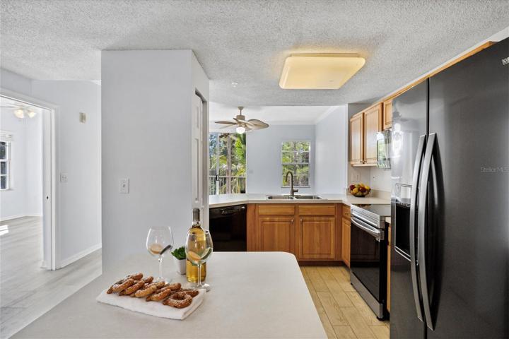 Kitchen New Range & Refrigerator & Faucet
