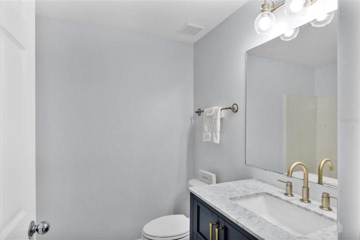 Guest Bathroom New Vanity