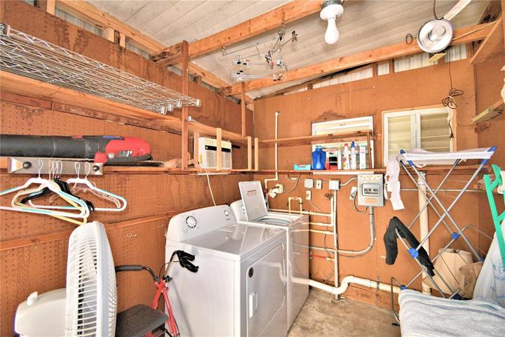 Utility /laundry area