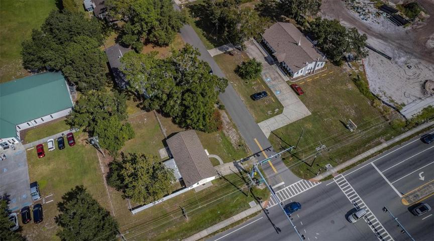 Corner of Gibsonton Dr and Mathog
