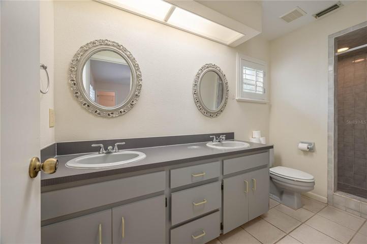MASTER EN SUITE