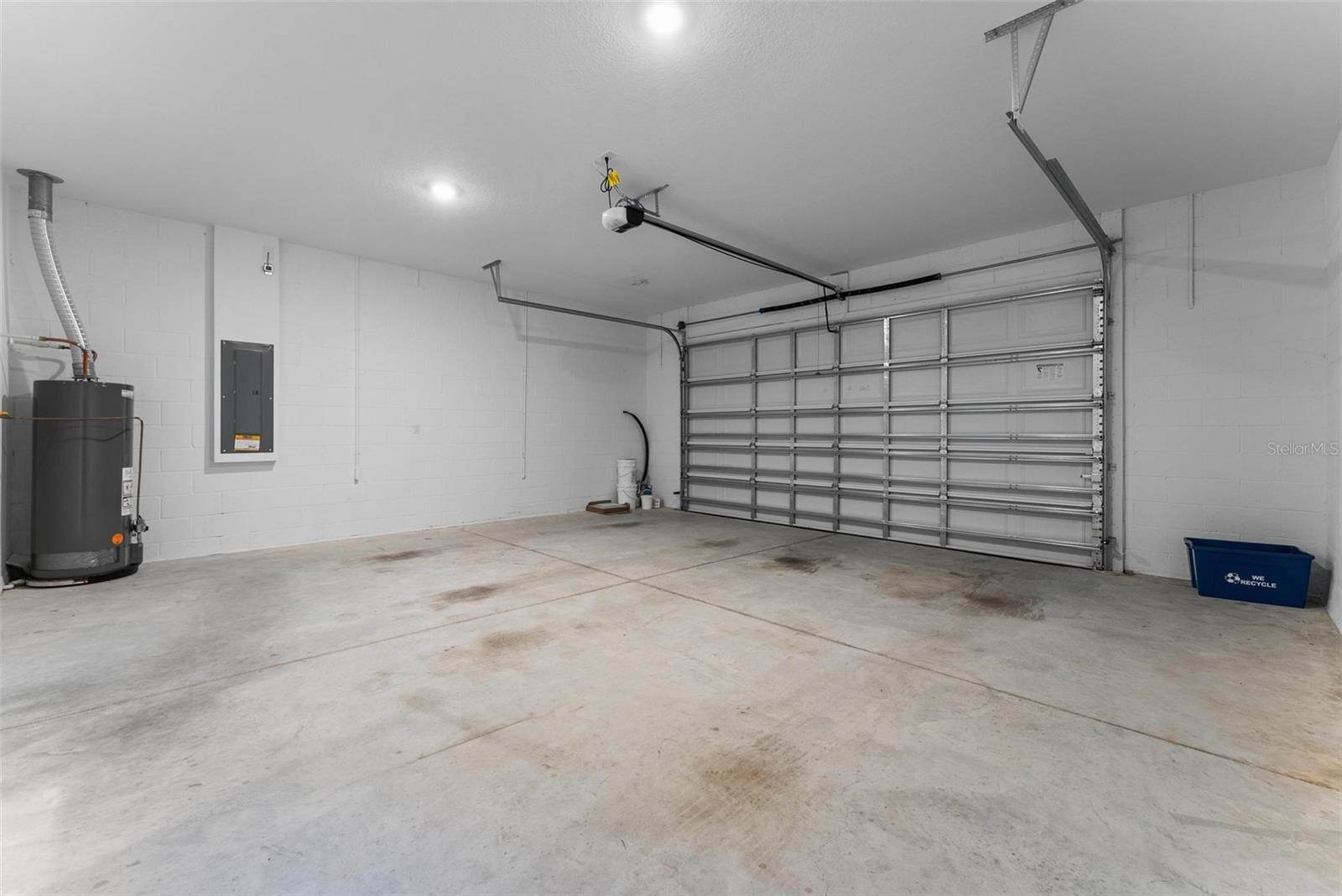3 car garage