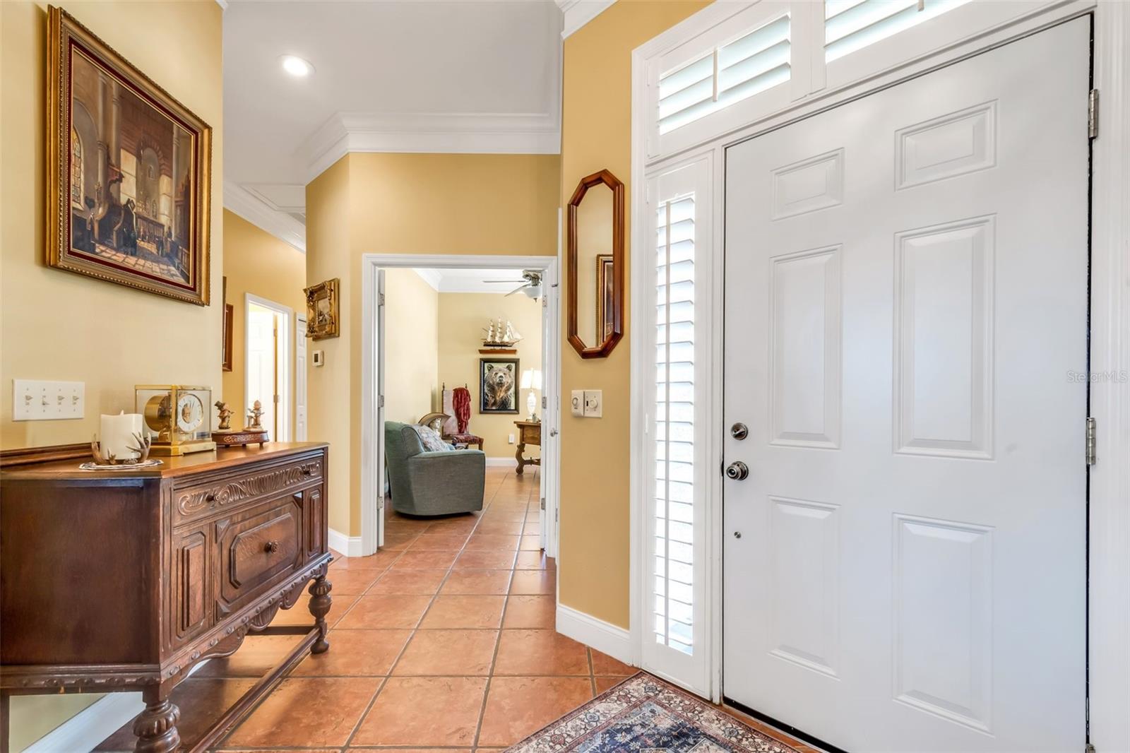 This Bravara floorplan boasts a relaxed ambiance for easy living.