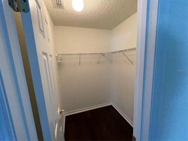 Master walkin closet