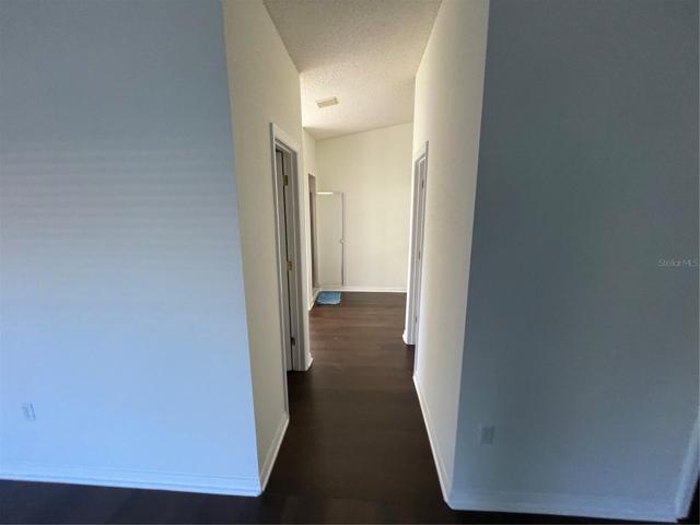 Hall to master bath