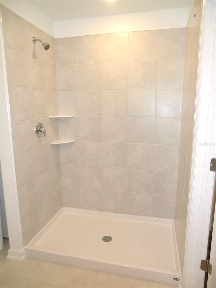 Master Bedroom Walk-in Shower