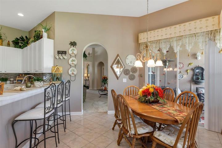 Very Spacious Dinette Area