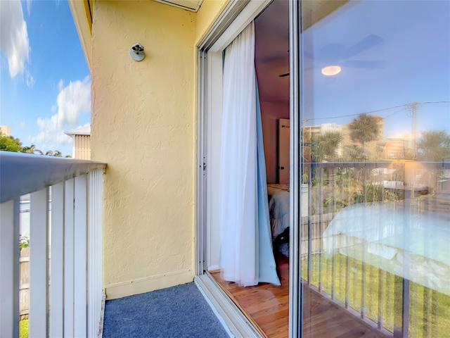 Balcony off bedroom 4