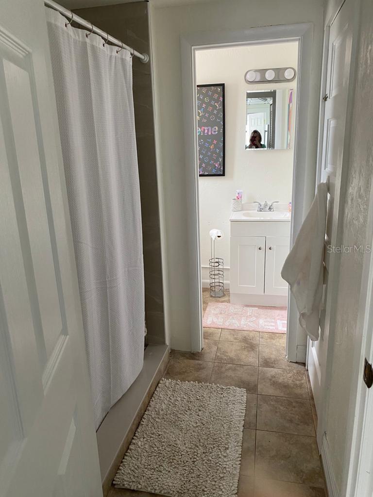 Unit A bathroom