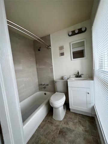 Unit C full bath