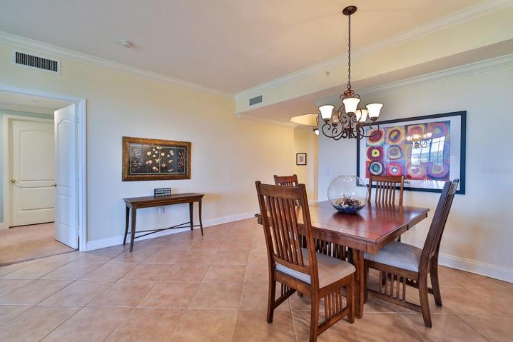 Formal Dining
