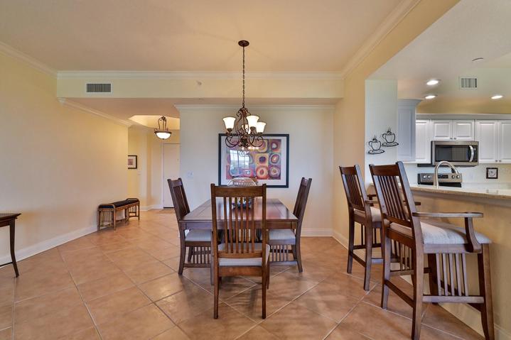 Formal Dining