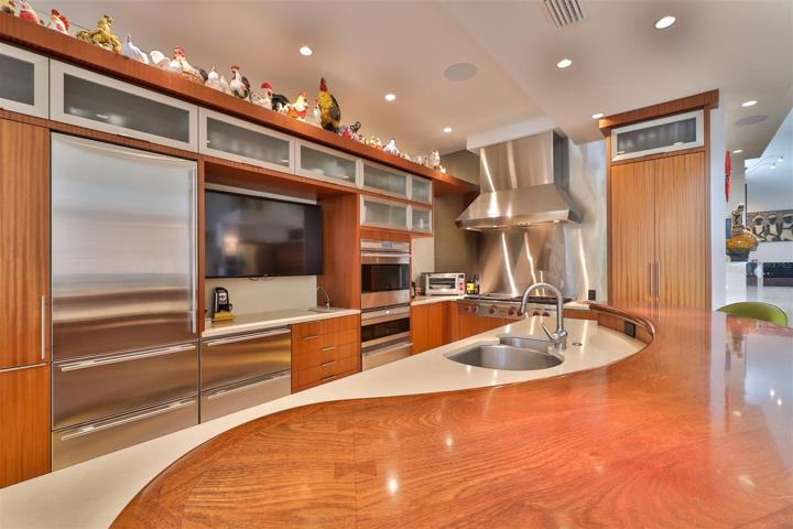 Custom Kitchen